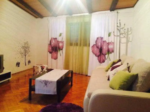 Teatro Apartments