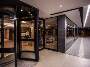 Avani Windhoek Hotel & Casino