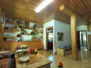 Daocheng Snowberg Inn