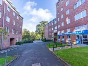 Broadgate Park