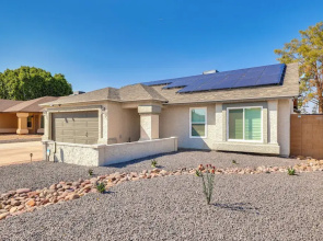 3 Mi to Dtwn: Home w/ Heated Pool in Gilbert