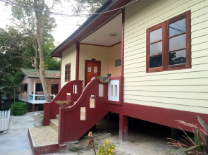 Sea Breeze Resort
