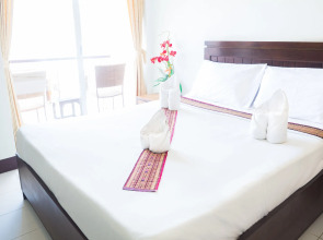 Patong Moon Inn Guesthouse