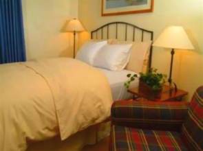Sky Harbor Suites