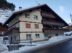 Negritella - Two-room apartment on the ground floor with independent entrancenear near the lifts (02-115 NEGRITELLA