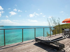 Touch Of Class Estate - A Caribbean Beachfront Estate 5 Bedroom Estate