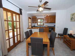 Deluxe Villa in Calonge With Private Pool
