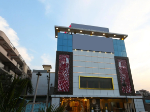 OYO 12833 Century Grand