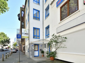 Ford Apartment