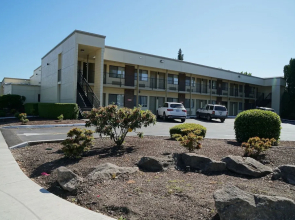 College Inn Monmouth