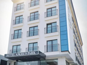 Angel's Park Hotel
