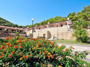 Pugnochiuso Resort