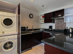 Rockwell Apartments by CTHA