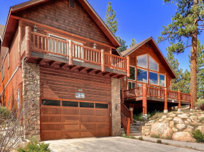 39 Gold Rush Resort