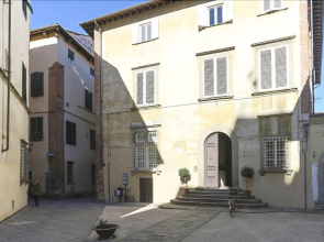 Miranda by Vacation in Lucca
