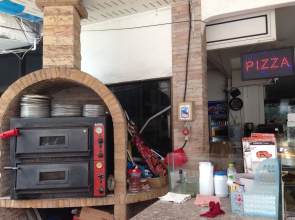 Pizza 24 Guesthouse