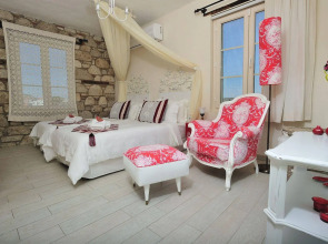 Alaçatı Sultan Konak Butik Otel