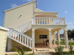 Holiday Home Sara i Frane