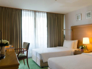 At Ease Saladaeng by AETAS