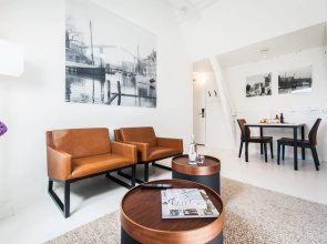 YAYS Amsterdam Prince Island by Numa