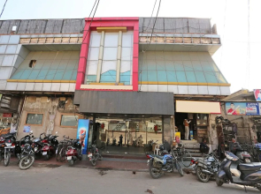 OYO 11596 Sanjay Guest House