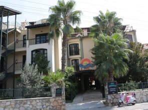 Club Turquoise Apartments