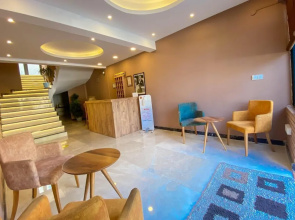 Nur Suites & Hotels