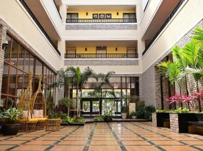 The Summer House, Pachmarhi - AM Hotel Kollection