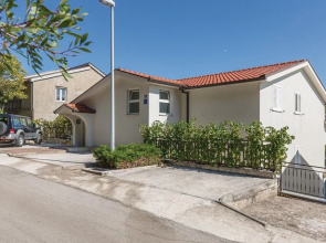Beautiful Home in Ploce With Wifi and 2 Bedrooms