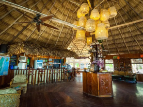 Thatch Caye Resort a Muy'Ono Resort
