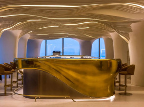 Isla Brown Corinthia Resort & Spa, Curio Collection Hilton