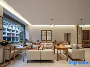 Moyun Yunxia Bieyuan Hot Spring Homestay (Moxi Ancient Town Branch)