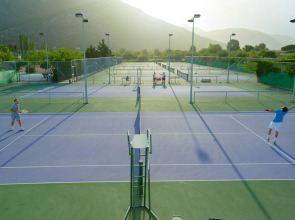 Golden Coast Hotel & Bungalows - All Inclusive