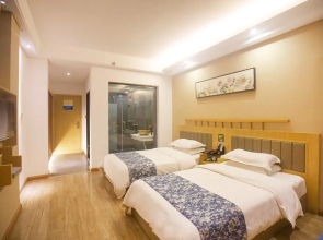 Zhangjiajie Heyday Hotel