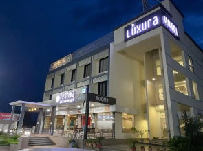 Hotel Luxura