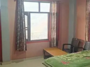 Yellowoaks guesthouse