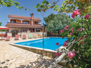 Stunning Home in Vodnjan With Wifi and 3 Bedrooms
