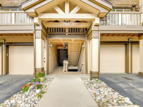 Condo w/ Mtn View < 1 Mi to Steamboat Resort!