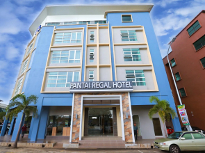 Pantai Regal Hotel
