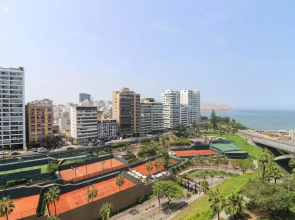 w Stylish 3BR With Ocean View in Miraflores