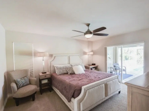 Beachcomber St. 210 Marco Island Vacation Rental 4 Bedroom Home by Redawning