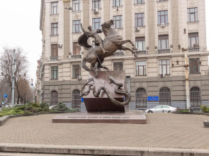 Lviv Suites at Shopena st. 4