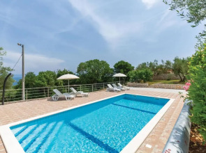 Apartment Labin 22 with Outdoor Swimmingpool