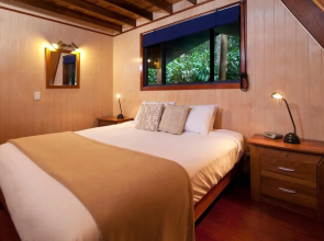 Rose Gums Wilderness Retreat