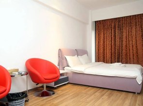 Private-Enjoyed Home Apartment Time U