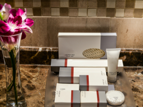 First Central Hotel Suites