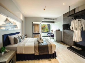 Nouvo City Hotel