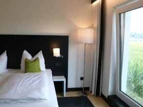 ME Hotel