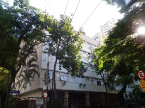 Alberto de Campos 66