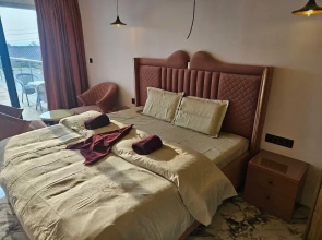 Coco 7 Beach Resort